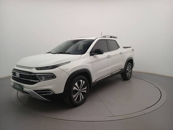 FIAT TORO 2.0 16V TURBO DIESEL VOLCANO 4WD AT9 FIAT TORO 2.0 16V TURBO DIESEL VOLCANO 4WD AT9